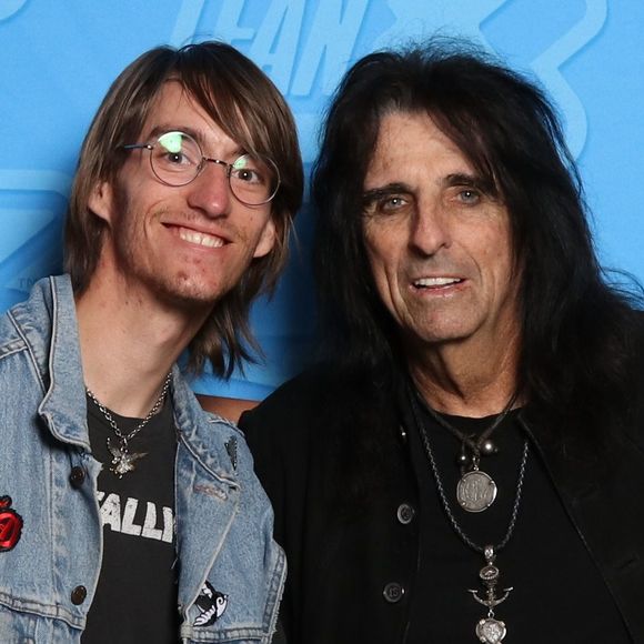 Meet your Posher, Scott - Picture 1 of 1